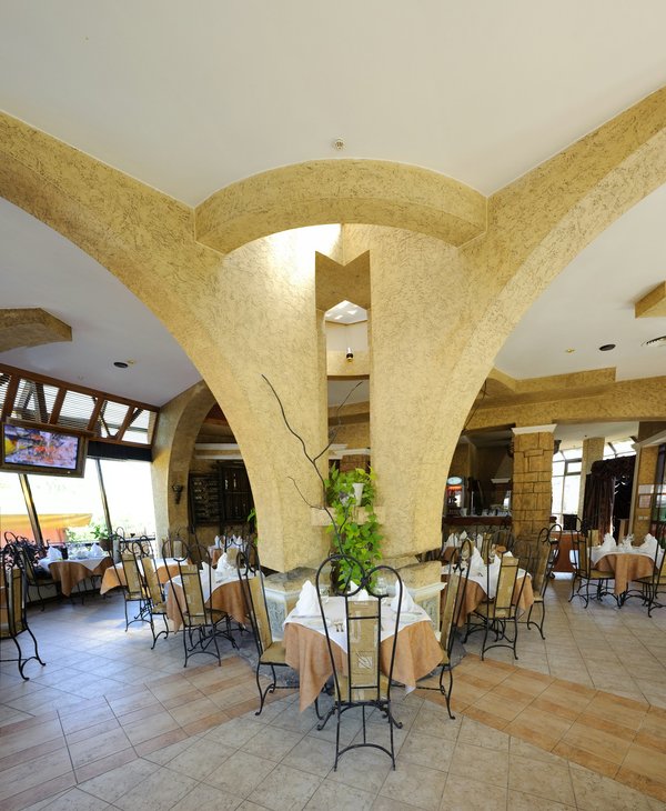 Meuble restauration : mobilier pratique pour votre espace